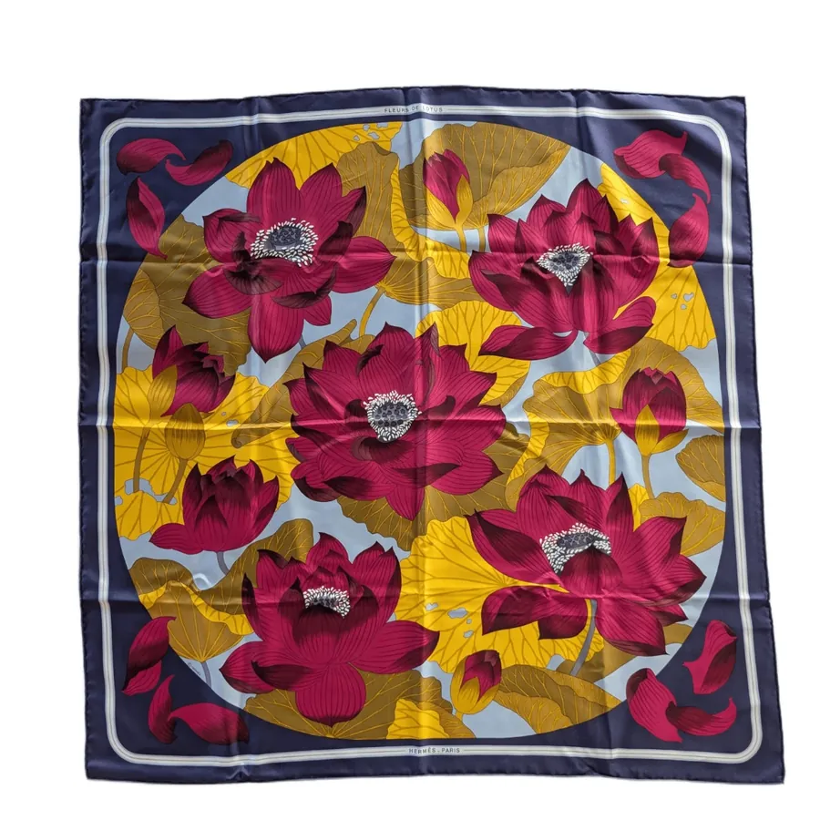 Carré Hermès - Fleurs de Lotus - Bleu et Violet