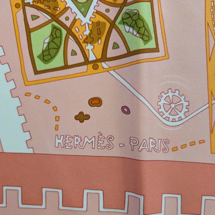 Carré Hermès - La Mécanique des Idées - Rose