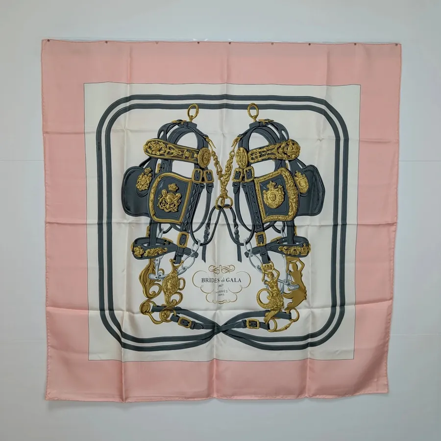 Hermès - Carré - Brides de Gala - Rose