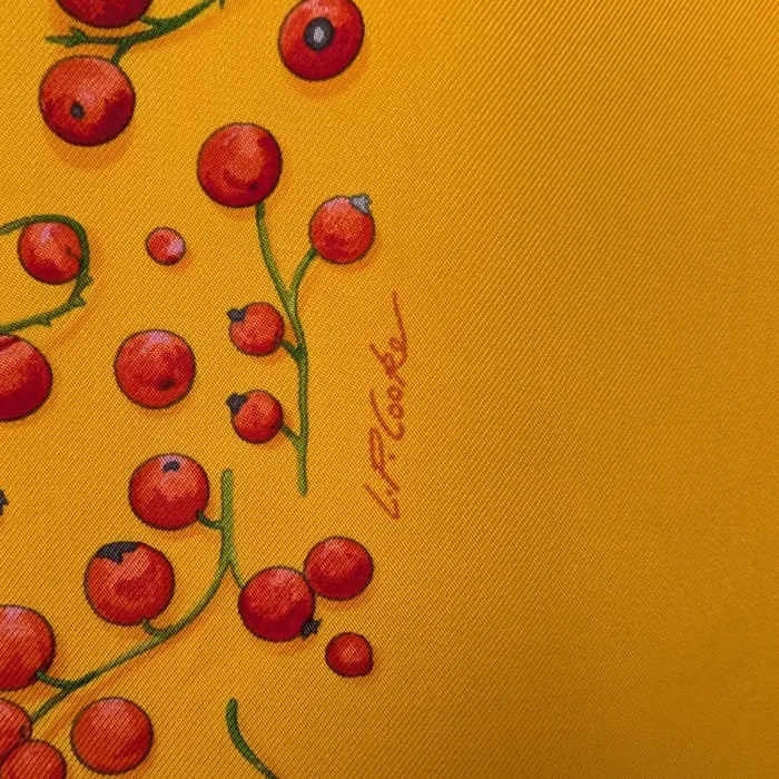 Hermès - Carré - Red Berries - Orange