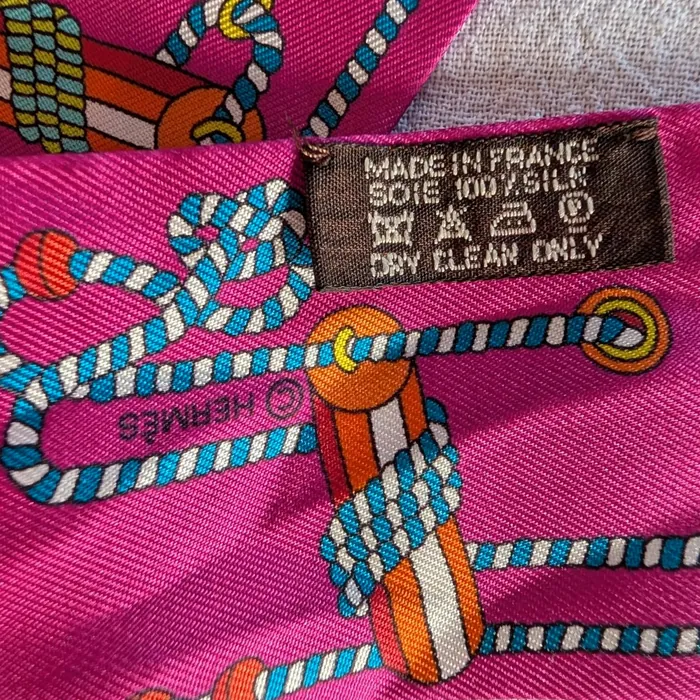 Hermès - Twilly - Rose Fuchsia